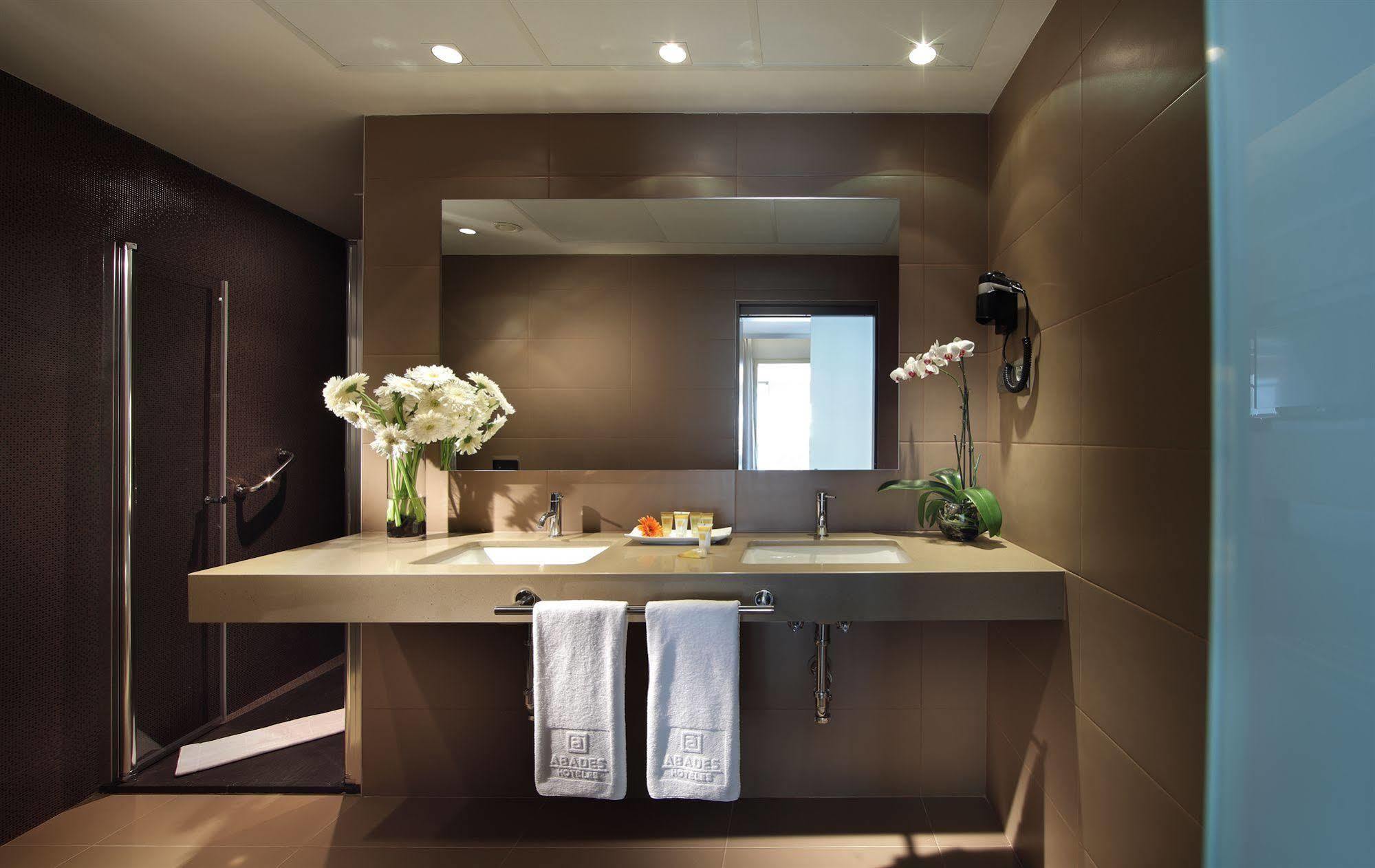 Hotel Abades Recogidas Granada Bagian luar foto